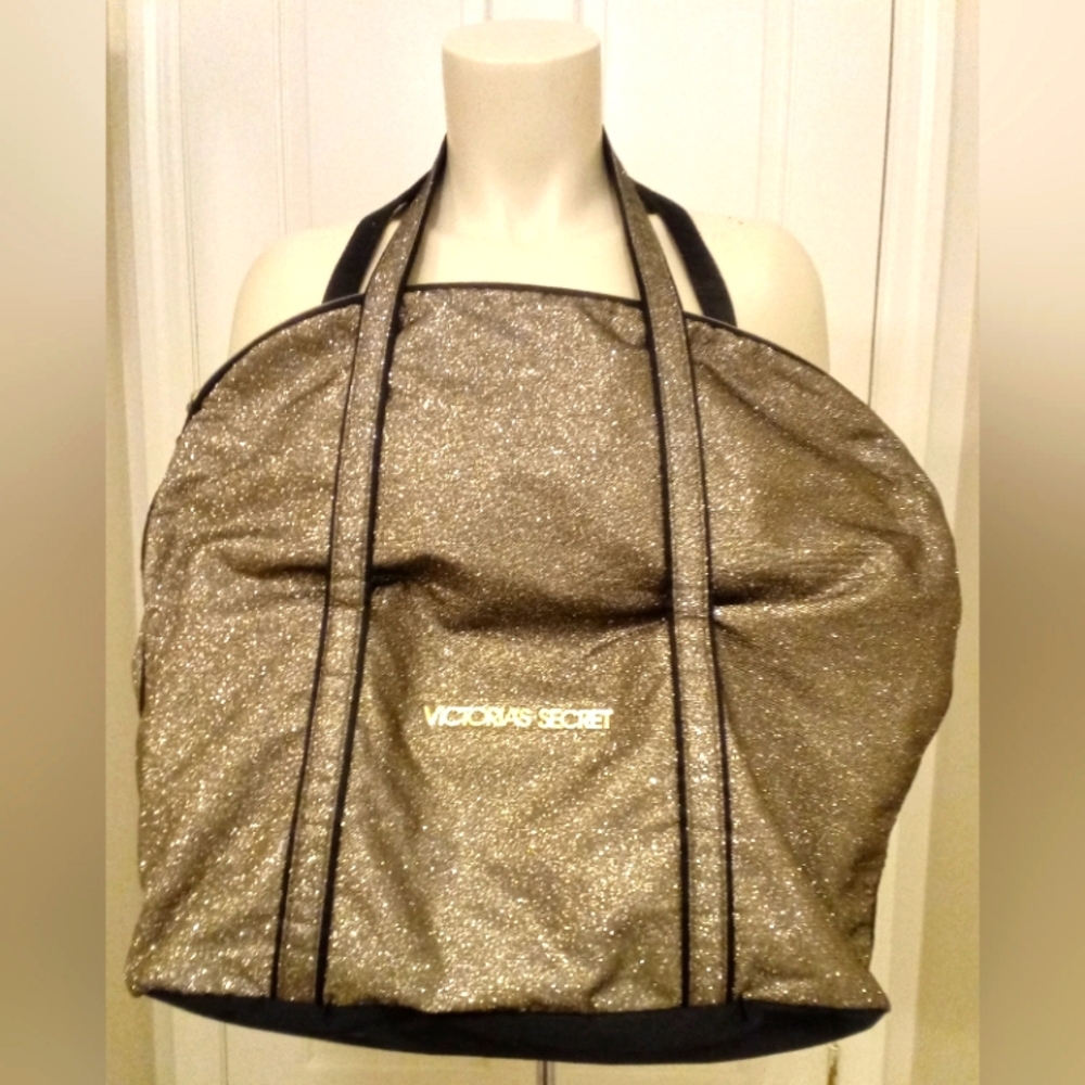 VICTORIA SECRET TRAVEL TOTE